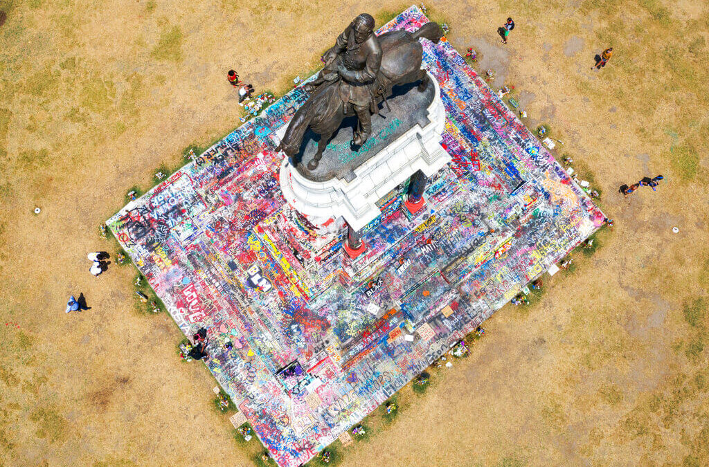 Richmond Police Taser Protester, Crush Tents With Earth-Moving Equipment at Lee Statue