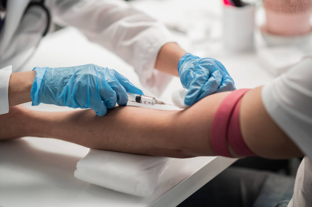 The Virginia Red Cross Needs Blood. How Do You Donate in a Pandemic?