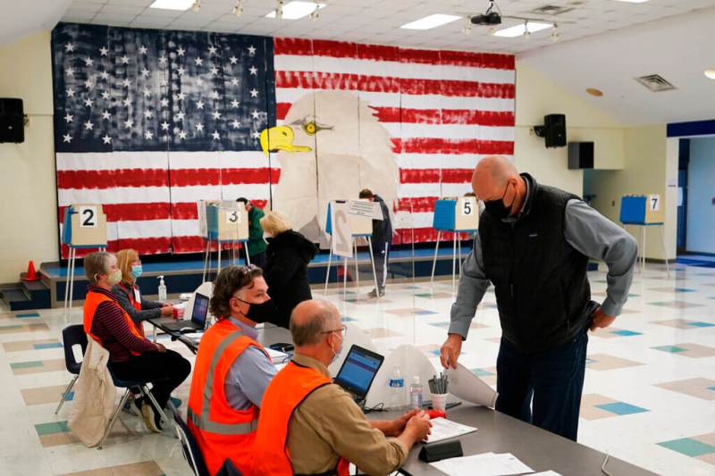 Voters in Midlothian, VA