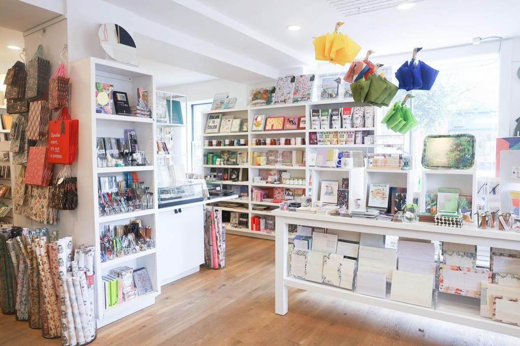 7 Small Businesses in Northern Virginia to Visit for Holiday Shopping