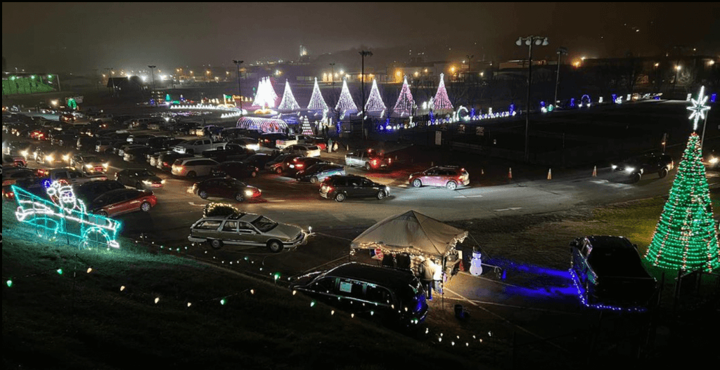 7 Places to see Holiday Lights in Virginia (and Beyond!)