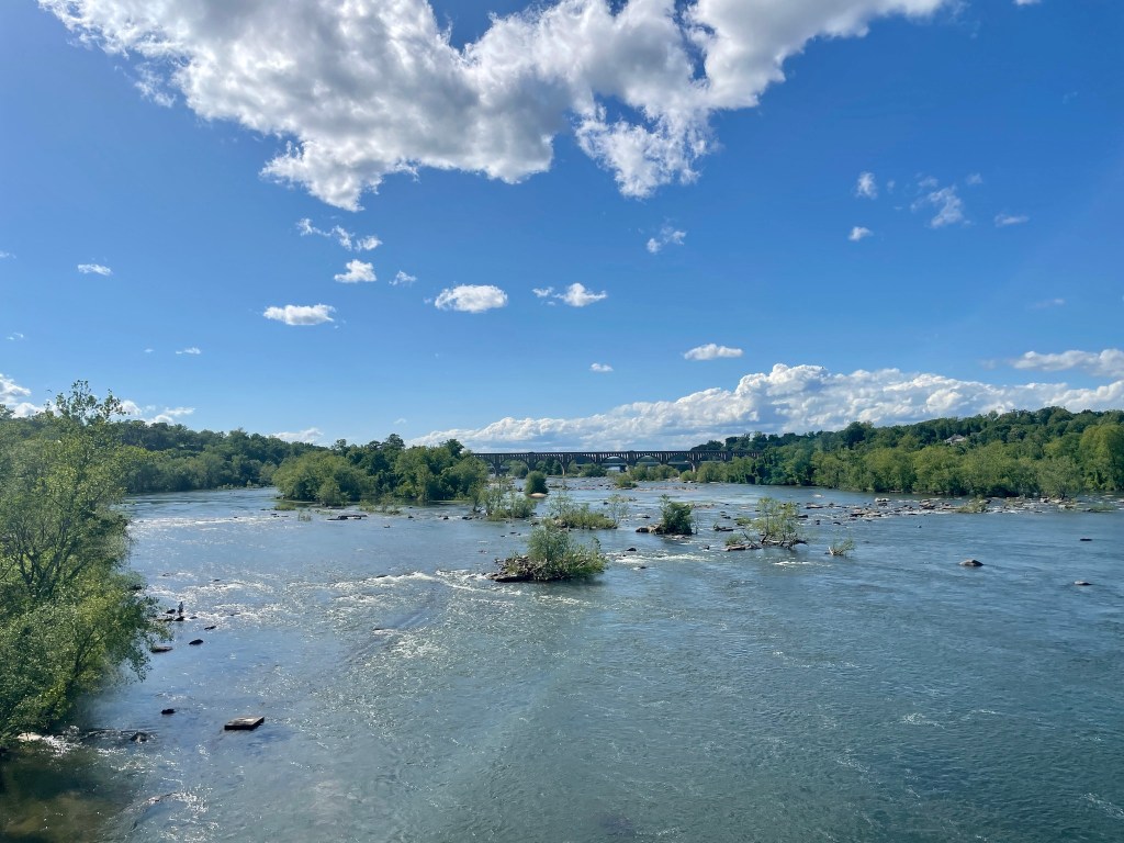 6 Things to Put on Your Virginia Bucket List This Spring