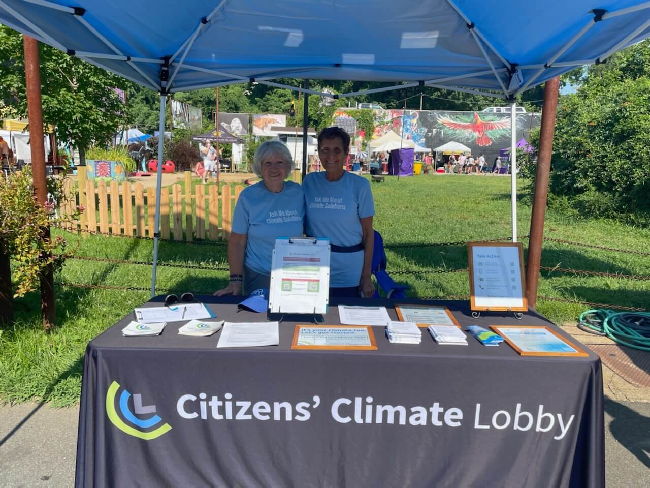 Unlock Your Social Circle: The Ultimate Virginia Guide to Free & Cheap Places to Make Friends in 2023