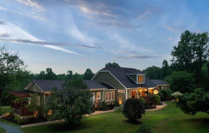 Virginia Is for Lovers: 10 Charming Spots for a Romantic Getaway