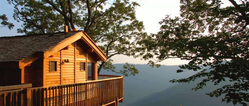 Virginia Is for Lovers: 10 Charming Spots for a Romantic Getaway
