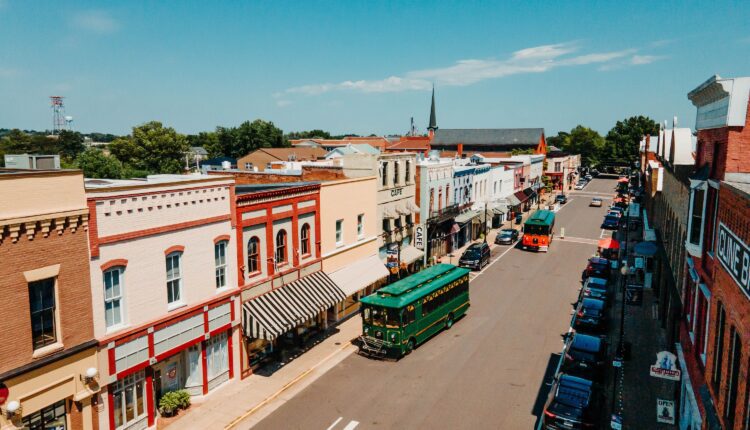 Why Culpeper is the best small town in VA to spend a fall day in