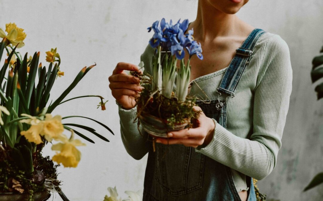 Wholesome News Hour: Reunited families, saving flowers, and medicinal plant life among coal mines