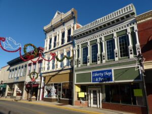 10 small Virginia towns that become real-life winter wonderlands