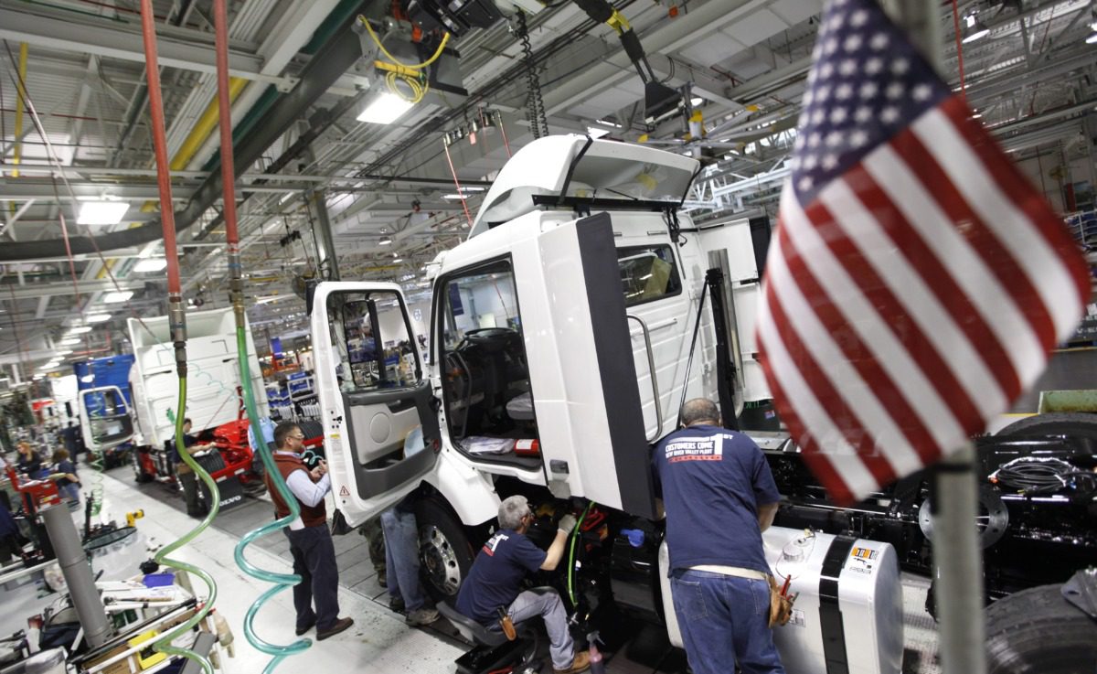 Rising unemployment, Trump cuts fuel uncertainty about Virginia economy