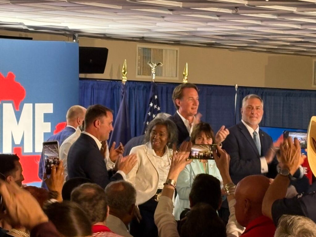 Earle-Sears, Virginia GOP back anti-union policy, federal job cuts while claiming to support workers