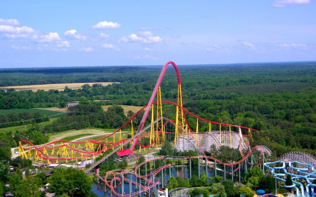 I’ve been to the 2 biggest theme parks in Virginia—here’s how they compare
