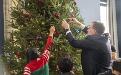 A Capitol Hill holiday: Virginia students help decorate US Senator’s Christmas trees