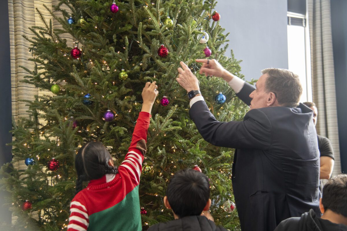 A Capitol Hill holiday: Virginia students help decorate US Senator’s Christmas trees