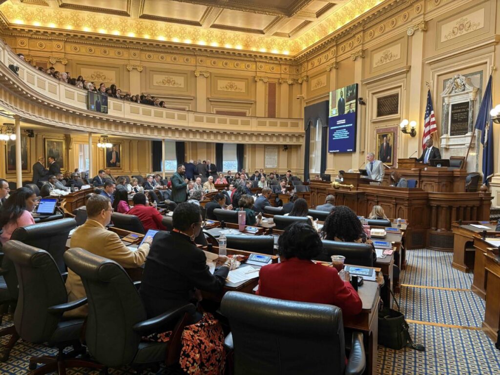 STATE LEGISLATURE - Dogwood