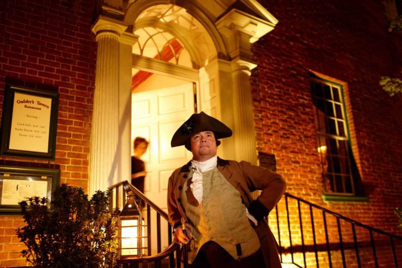 Virginia’s bars are steeped in history, with taverns and pubs that have served countless travelers and locals (some of whom are famous) throughout the centuries.