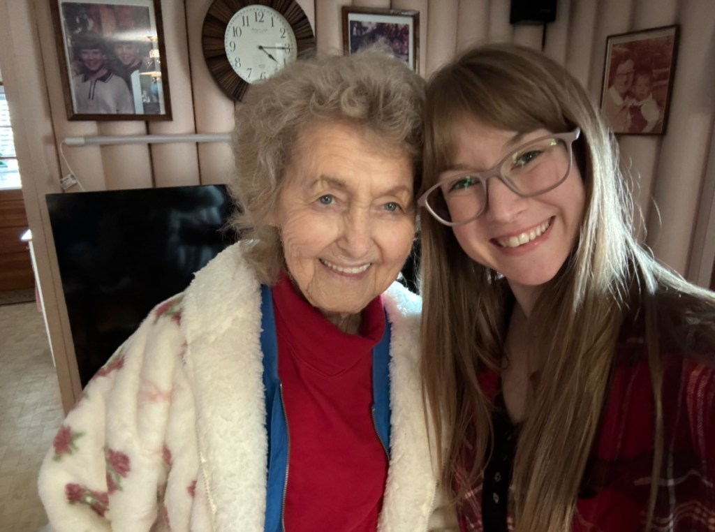 Your guide to the 99th Shenandoah Apple Blossom Festival 🍏