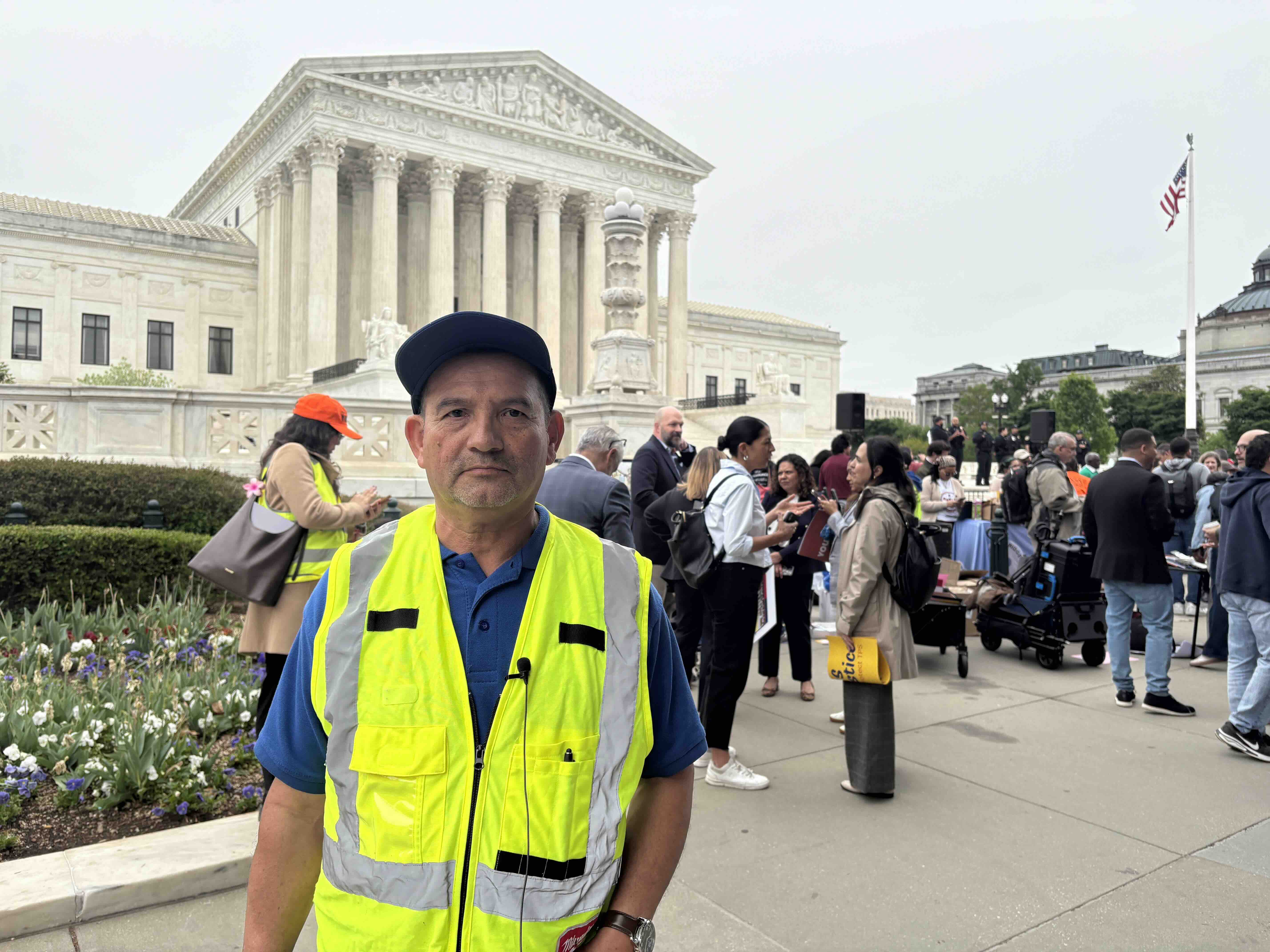 Virginians rally outside US Supreme Court in support of immigrants