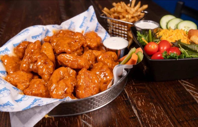 Eating out as a family can be a lot of fun. It allows loved ones to come together over a shared meal without having to put in all the time and effort required for cooking.