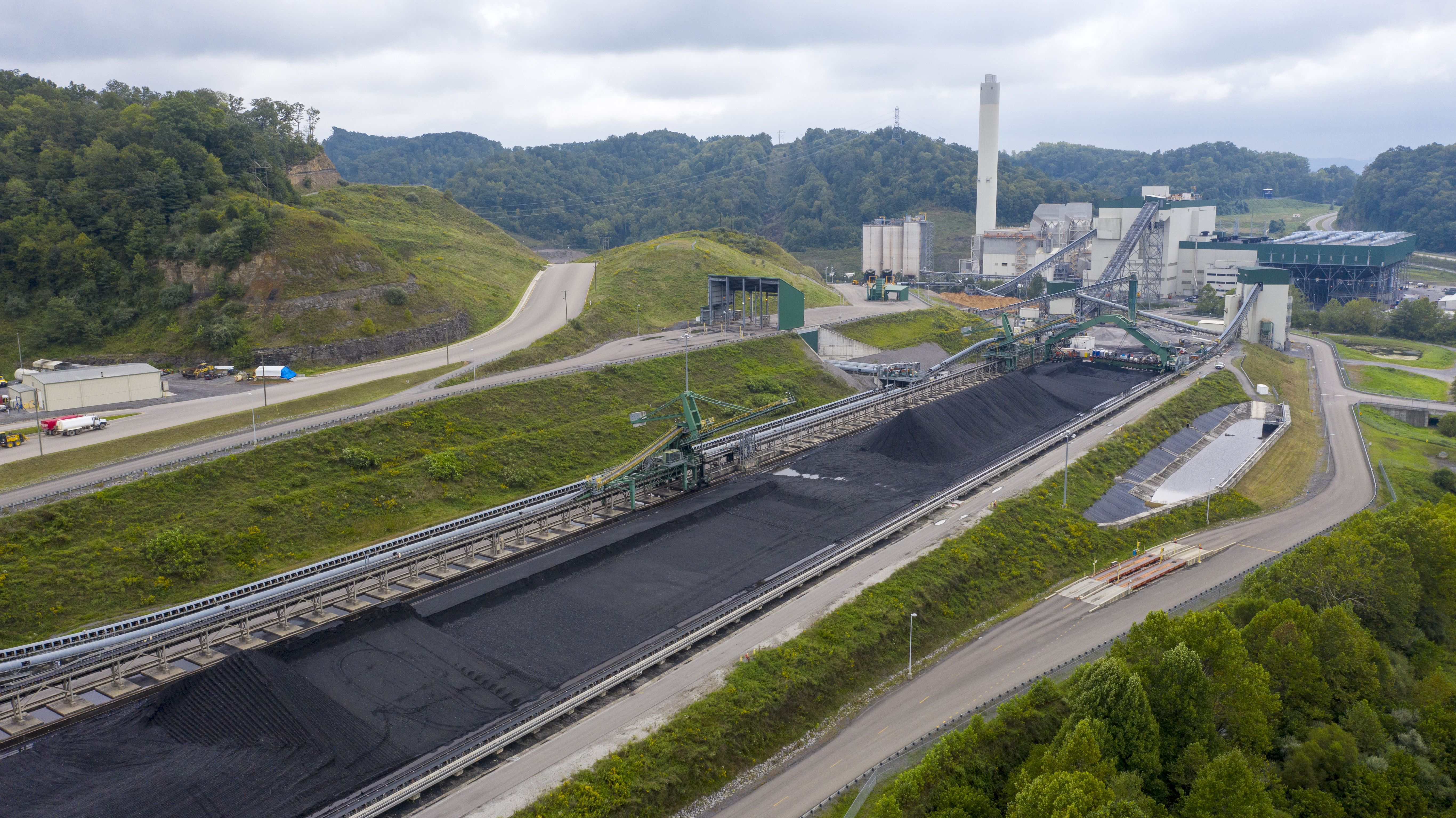 Environmental groups question $67B energy merger as governor steps in