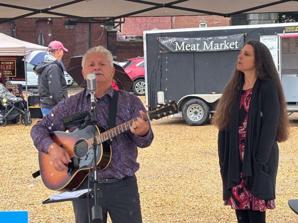 farmers markets in the Tri City area